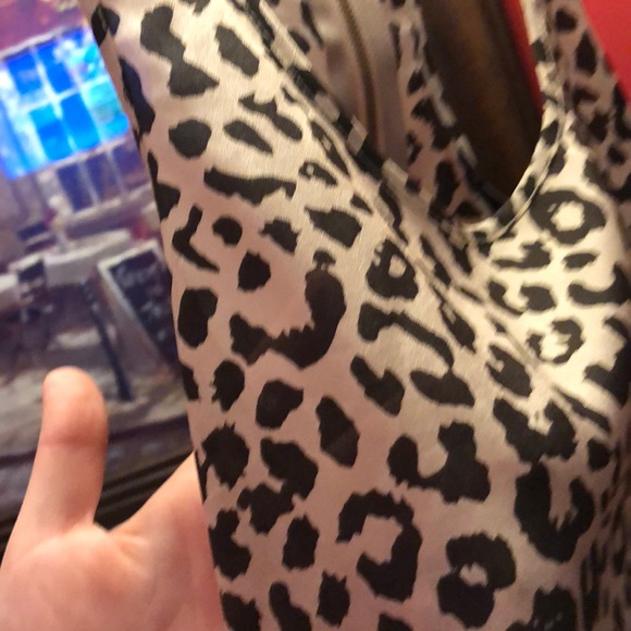 Gold cheetah top - Picture 3 of 4